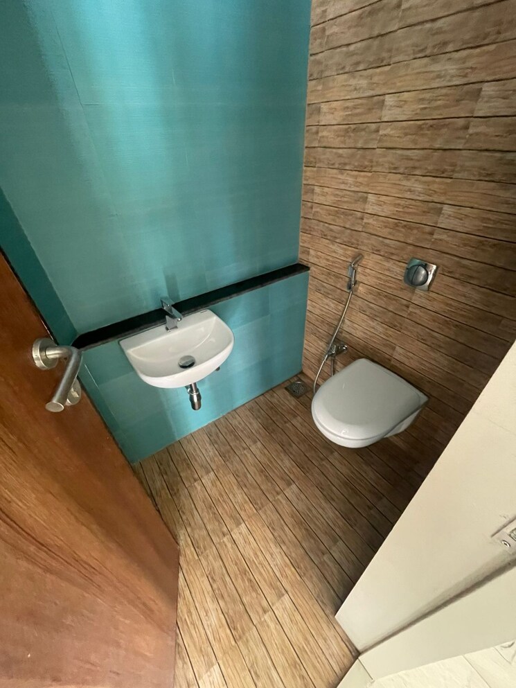 Attached Bathroom, lodha-crown-kolshet 1 Bedroom 350 Sq.Ft. Apartment In Kolshet Road Thane 8772102