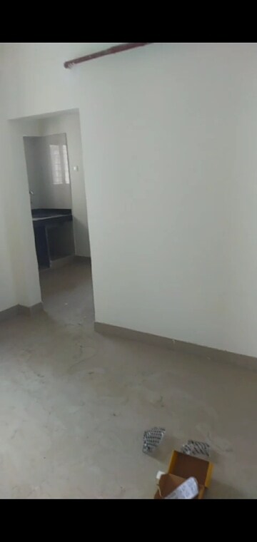 Room in 1 BHK Apartment at Goregaon West – for Rent