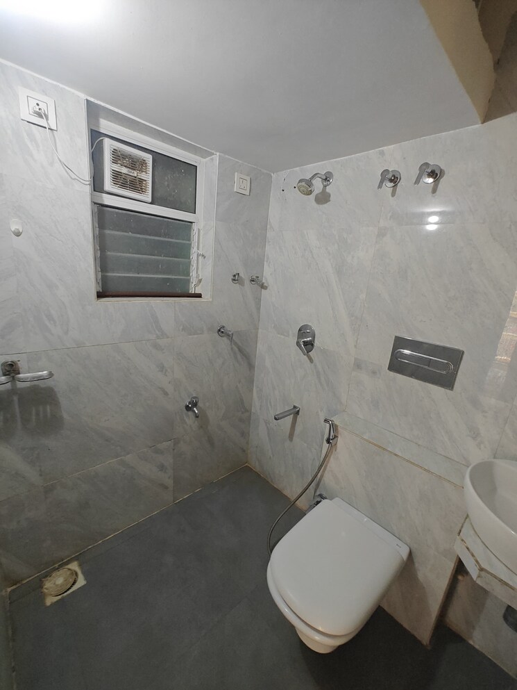 Bathroom, jk-iris 1 Bedroom 459 Sq.Ft. Apartment In Mira Road Thane 8772170