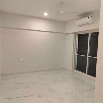 Room in 1.5 BHK Apartment at Runwal Forests, Dockyard Colony – for Rent
