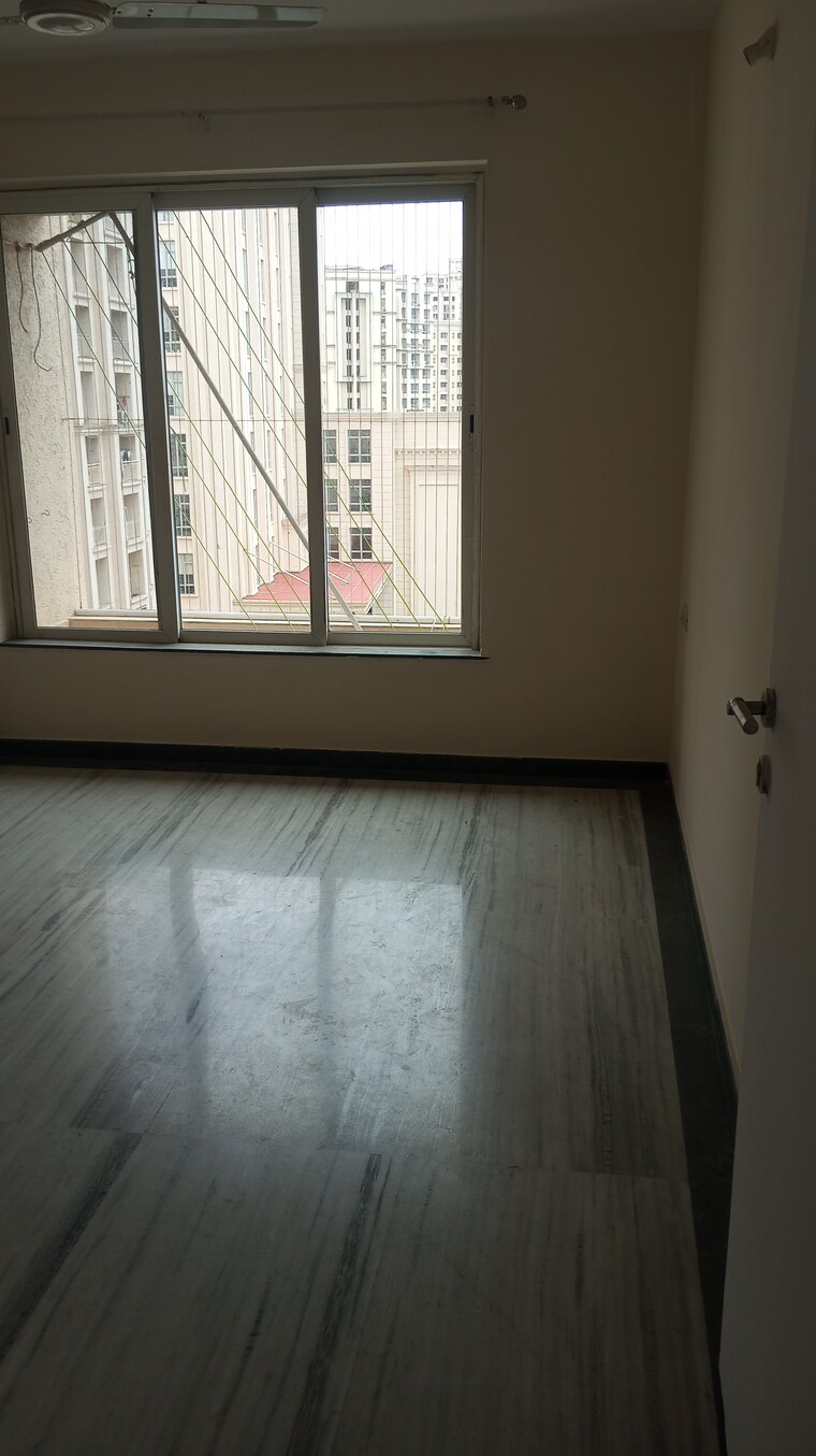 Room, hiranandani-estate-spenta 3 Bedroom 1200 Sq.Ft. Apartment In Ghodbunder Road Thane 8772228