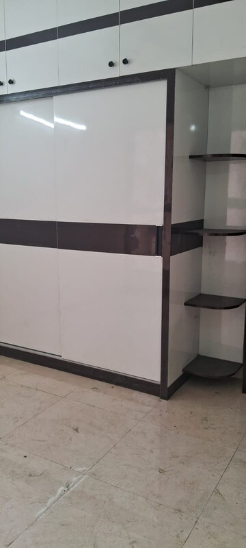 Furnished Amenities in 2 BHK Apartment at Signature Global Proxima, Sector 89 – for Rent