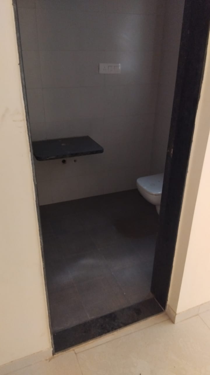 3 BHK Apartment For Sale in Eros Sampoornam