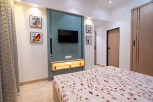 Master Bedroom in 2 BHK Apartment at Samrin Heritage, Panch Pakhadi – for Sale