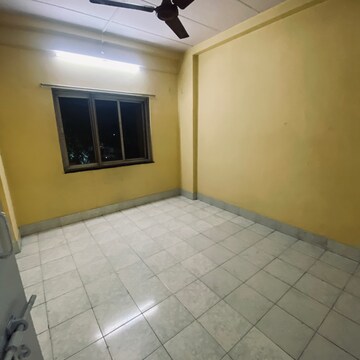 Room in 2 BHK Apartment at Golden CHS, Sion East – for Rent