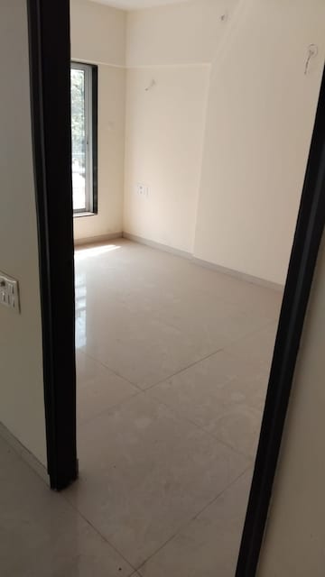 Room in 3 BHK Apartment at Eros Sampoornam, Sector 2 Greater Noida – for Sale