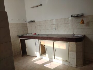 Kitchen in 3 BHK Independent House at Sector 57 – for Rent