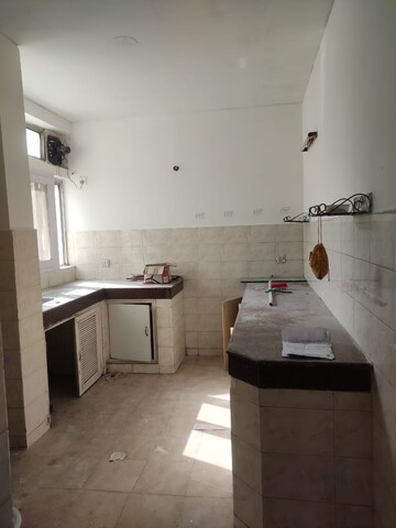 Kitchen in 3 BHK Independent House at Sector 57 – for Rent
