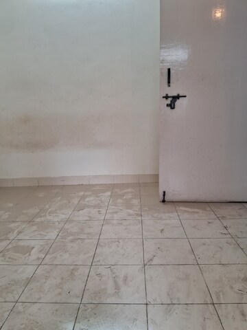 Room in 2 BHK Apartment at Aundh – for Rent