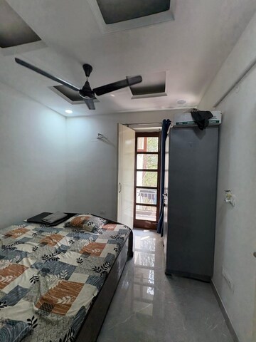 Bedroom in 2 BHK Builder Floor at Sector 63 – for Rent