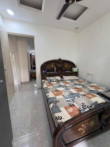 Bedroom in 2 BHK Builder Floor at Sector 63 – for Rent