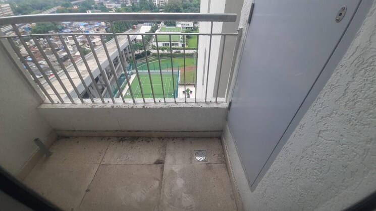 Balcony, piramal-vaikunth 3 Bedroom 950 Sq.Ft. Apartment In Balkum Pada Thane 8772371