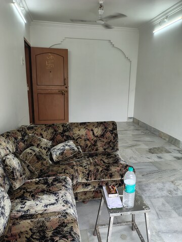 Furnished Amenities in 1 BHK Apartment at Suyog CHS Andheri, Andheri West – for Rent