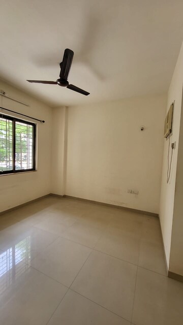 Room in 1 BHK Apartment at Lodha Casa Bella Gold, Dombivli East – for Rent
