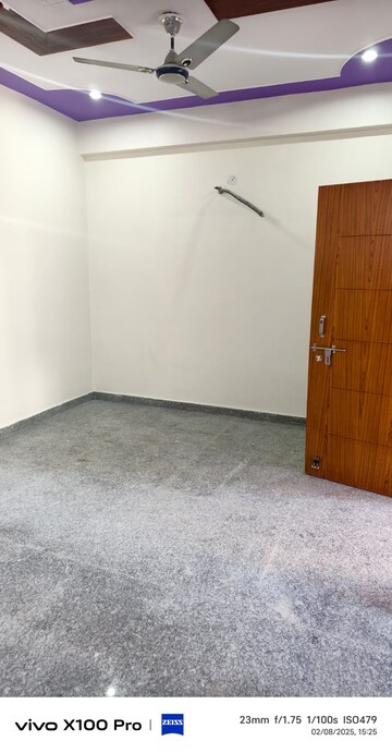 Bedroom in 3 BHK Builder Floor at Gagan Vihar – for Rent