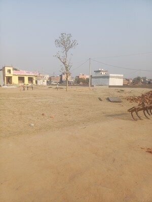  Plot For Sale in Dheeraj Nagar
