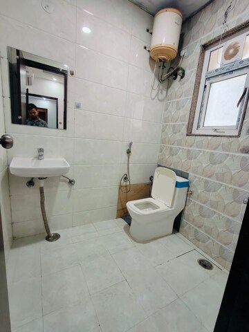 Bathroom in 3 BHK Apartment at SKA Metro Ville, Eta Ii Greater Noida – for Sale