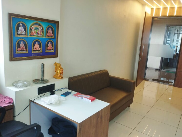Team Area, united-world-trade-tower Commercial Office Space 680 Sq.Ft. In Makarba Ahmedabad 8772544
