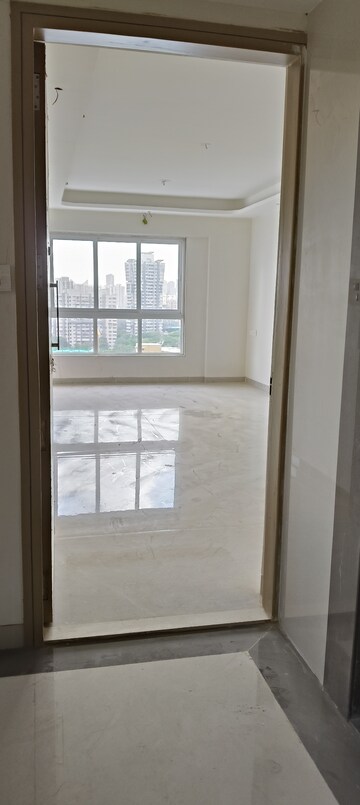 Room in 2 BHK Apartment at Marigold Miraaya, Mulund West – for Sale