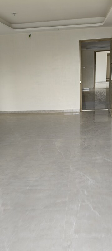Room in 2 BHK Apartment at Marigold Miraaya, Mulund West – for Sale