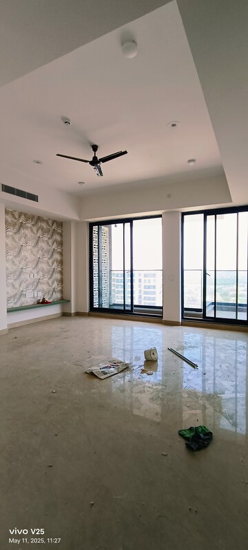 Building Lobby in 4 BHK Apartment at Apex The Rio, Ahinsa Khand 2 – for Rent
