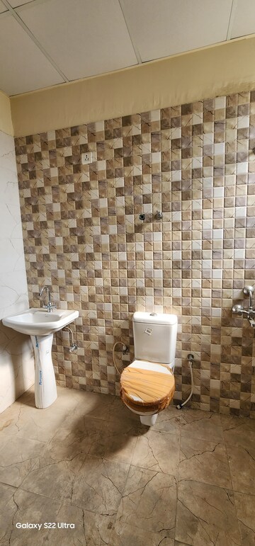 Bathroom in 3 BHK Builder Floor at Parklands, Sector 85 – for Sale