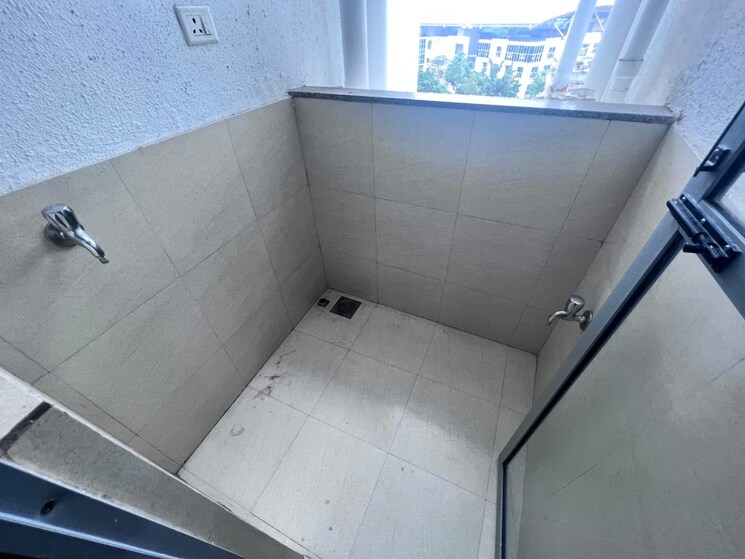 Bathroom, rohan-prathama 2 Bedroom 566 Sq.Ft. Apartment In Hinjewadi Pune 8772707