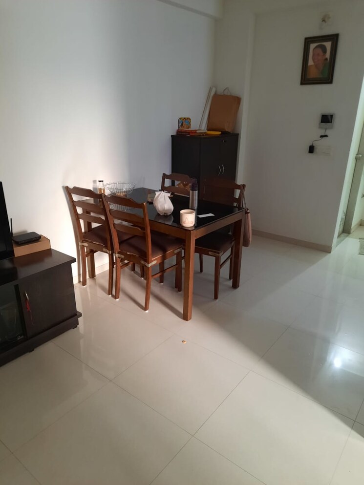 Living Room, memnagar 2 Bedroom 1200 Sq.Ft. Apartment In Memnagar Ahmedabad 8772747