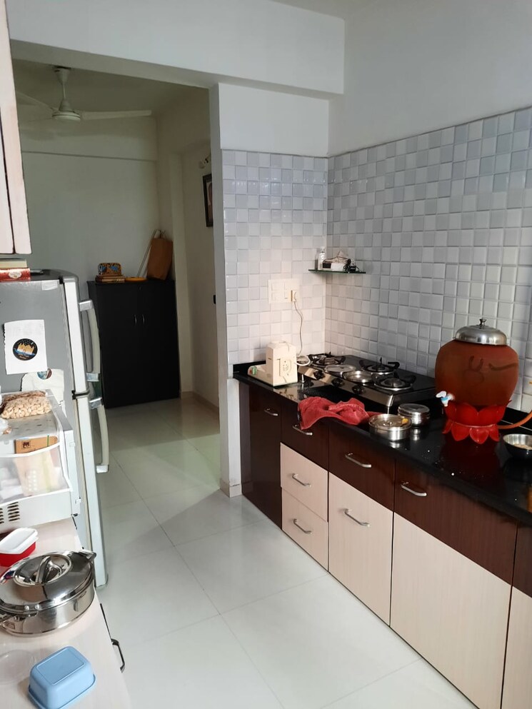 Kitchen, memnagar 2 Bedroom 1200 Sq.Ft. Apartment In Memnagar Ahmedabad 8772747