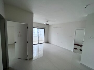 Room in 2 BHK Apartment at Rohan Prathama, Hinjewadi – for Rent