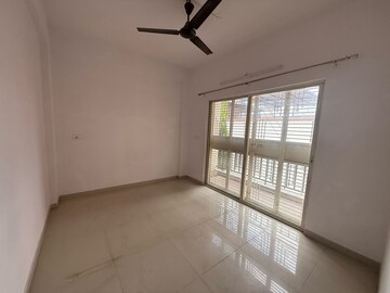 Room in 4 BHK Independent House at Mohammadwadi – for Sale