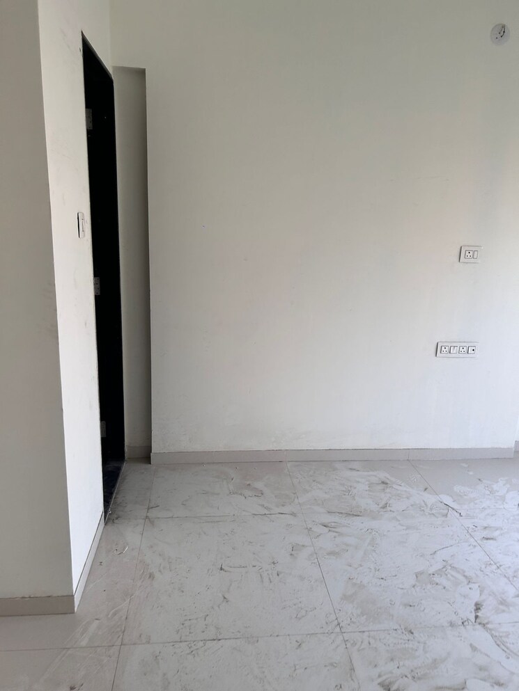 Room, goregaon west 1 Bedroom 480 Sq.Ft. Apartment In Goregaon West Mumbai 8772813
