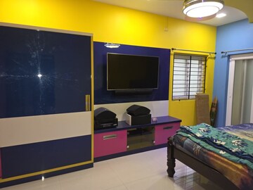 Furnished Amenities in 4 BHK Independent House at Neelankarai – for Sale