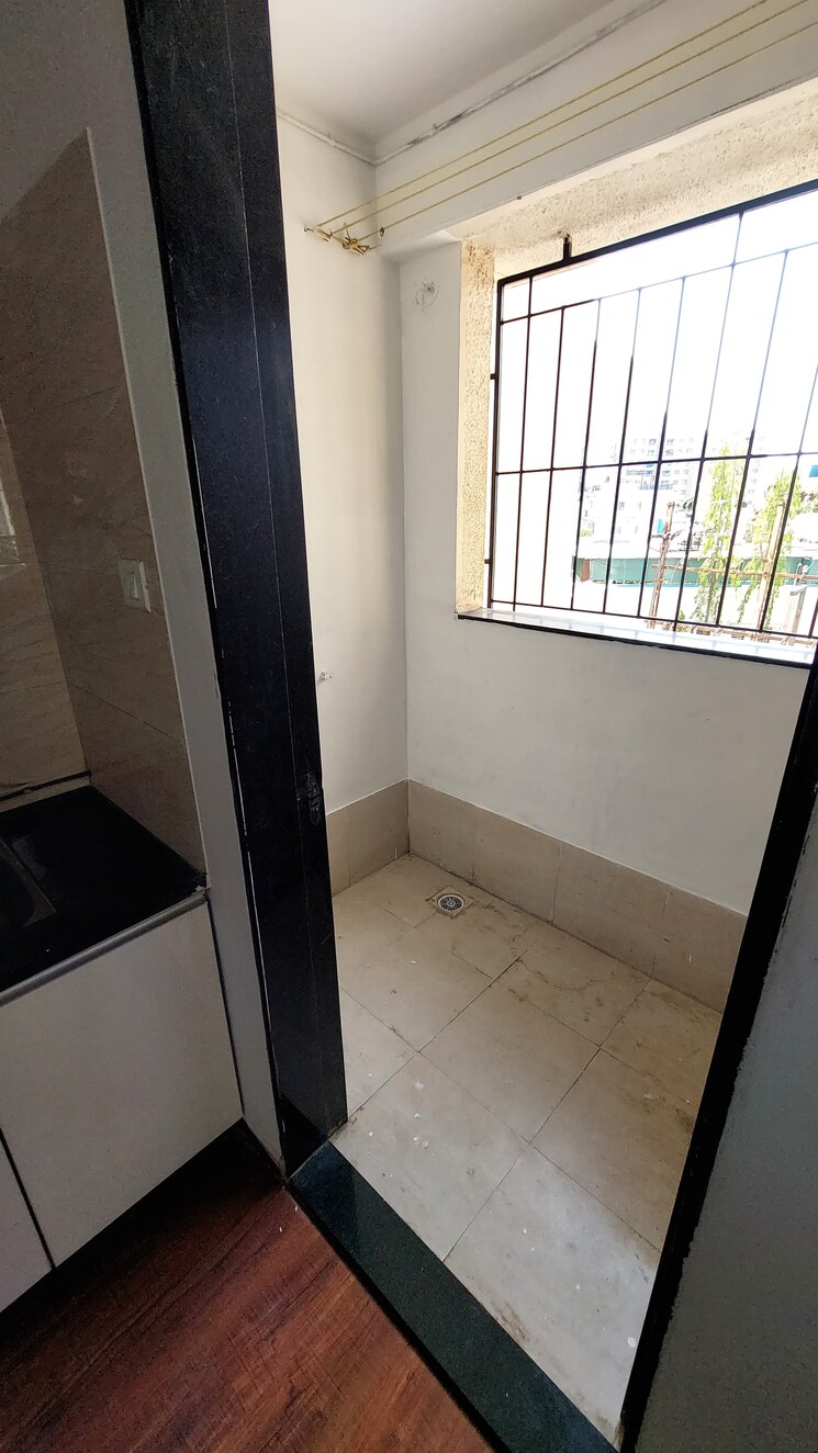 Balcony, metro-jazz 2 Bedroom 900 Sq.Ft. Apartment In Baner Pune 8772854