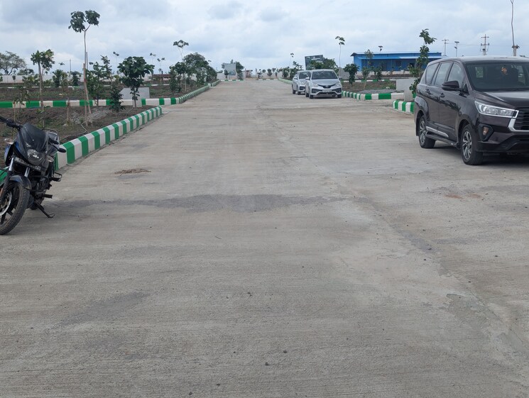  Parking, kamkole  230 Sq.Yd. Plot In Kamkole Hyderabad 8773096