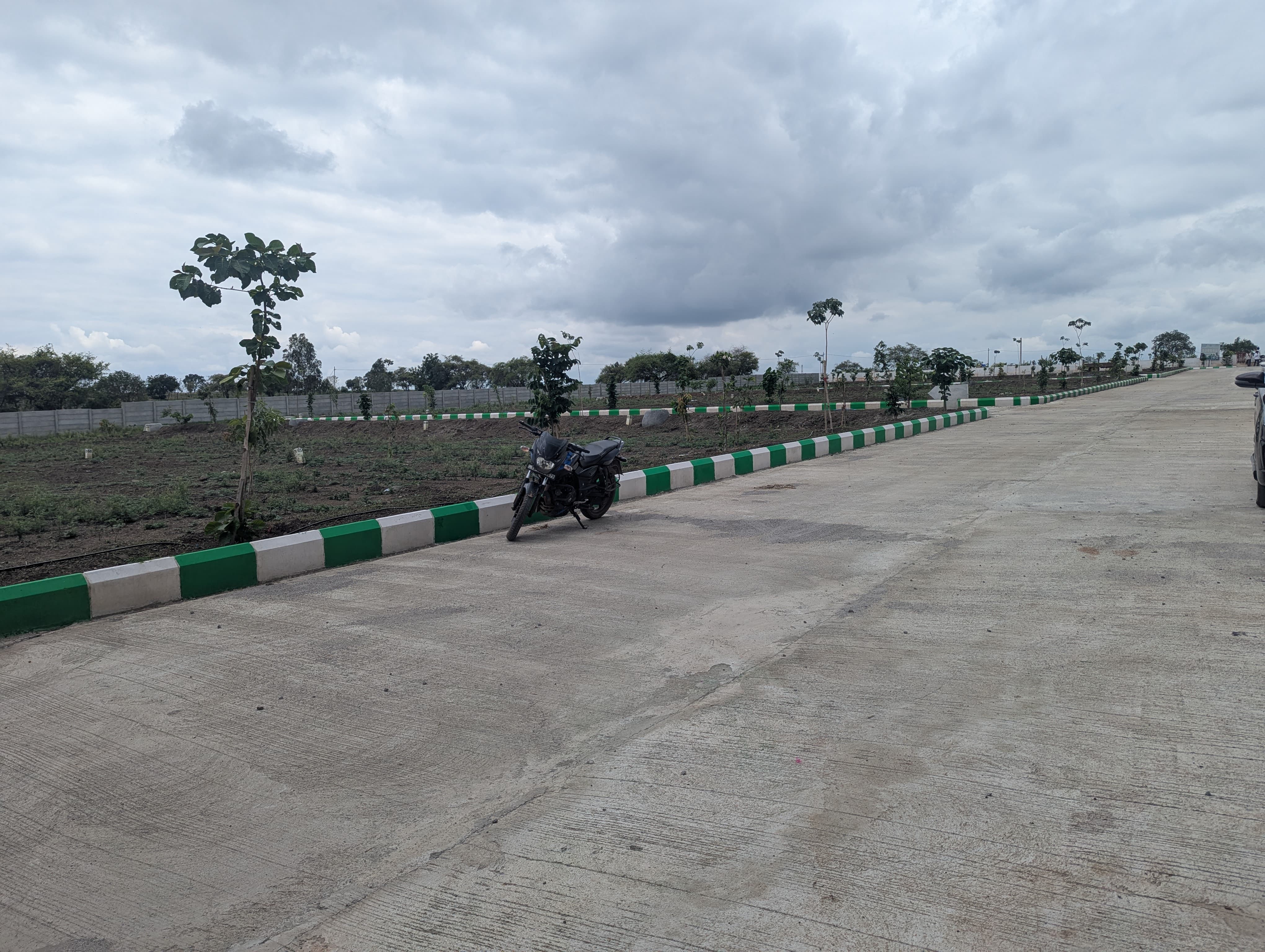 Plot For Sale in Mumbai Highway Plot