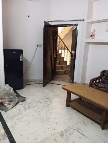 Living Room in 1 BHK Apartment at Vaishali Sector 5 – for Rent