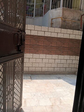 Balcony in 1 BHK Apartment at Vaishali Sector 5 – for Rent