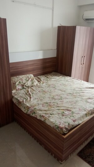 Bedroom in 2 BHK Apartment at Parker White Lily, Sector 8 – for Sale