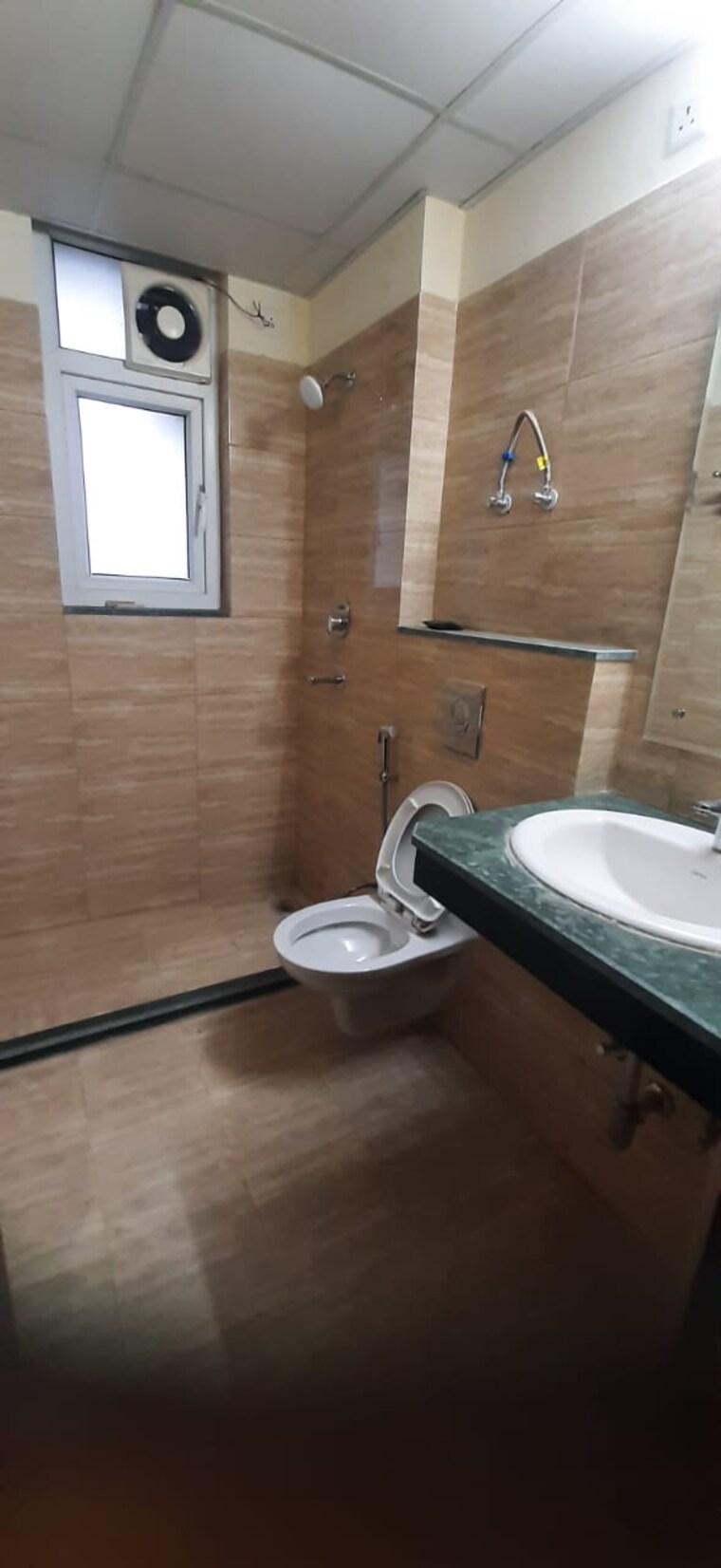 Bathroom, bptp-park-generations 3 Bedroom 1470 Sq.Ft. Apartment In Sector 37d Gurgaon 8773284