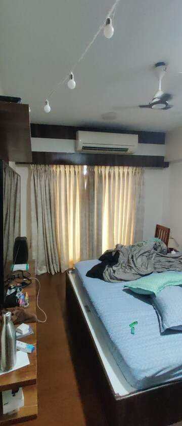 Team Area in 2 BHK Apartment at Hubtown Hillcrest, Andheri East – for Rent