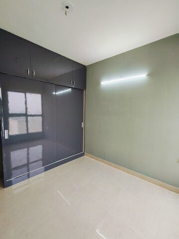 2 BHK Apartment For Rent in Signature Global Proxima Phase 2, Sector 89