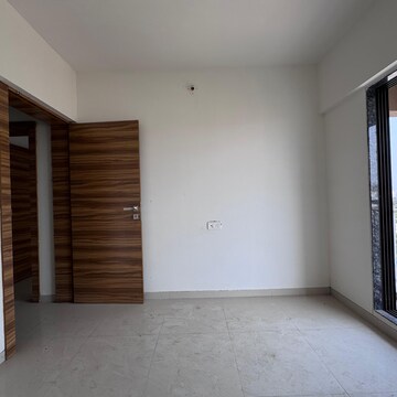 Room in 3 BHK Apartment at Vasai West – for Sale