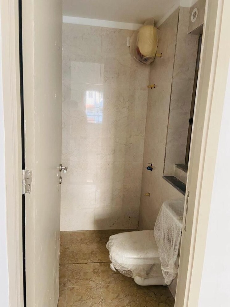 Bathroom, sheth-vasant-oasis 1 Bedroom 472 Sq.Ft. Apartment In Andheri East Mumbai 8773510