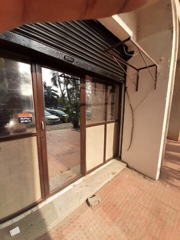 Balcony in  Shop at V Times Square, Cbd Belapur Sector 15 – for Sale
