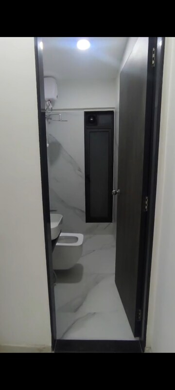 Building Lobby in 3 BHK Apartment at DLH Dawn, Santacruz West – for Rent