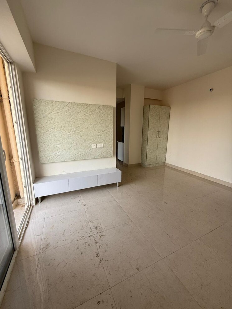 Bedroom, signature-global-proxima 2 Bedroom 665 Sq.Ft. Apartment In Sector 89 Gurgaon 8773537