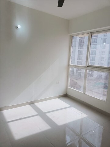 Bedroom in 2 BHK Apartment at Signature Global Proxima, Sector 89 – for Rent