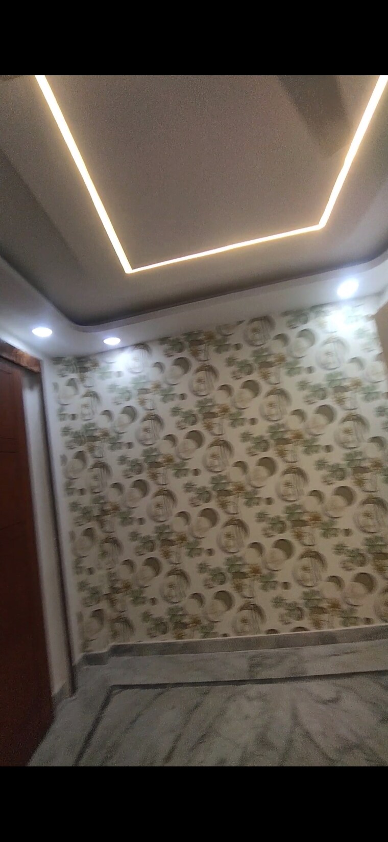 Balcony, govindpuri 3 Bedroom 1000 Sq.Ft. Builder Floor In Govindpuri Delhi 8773546