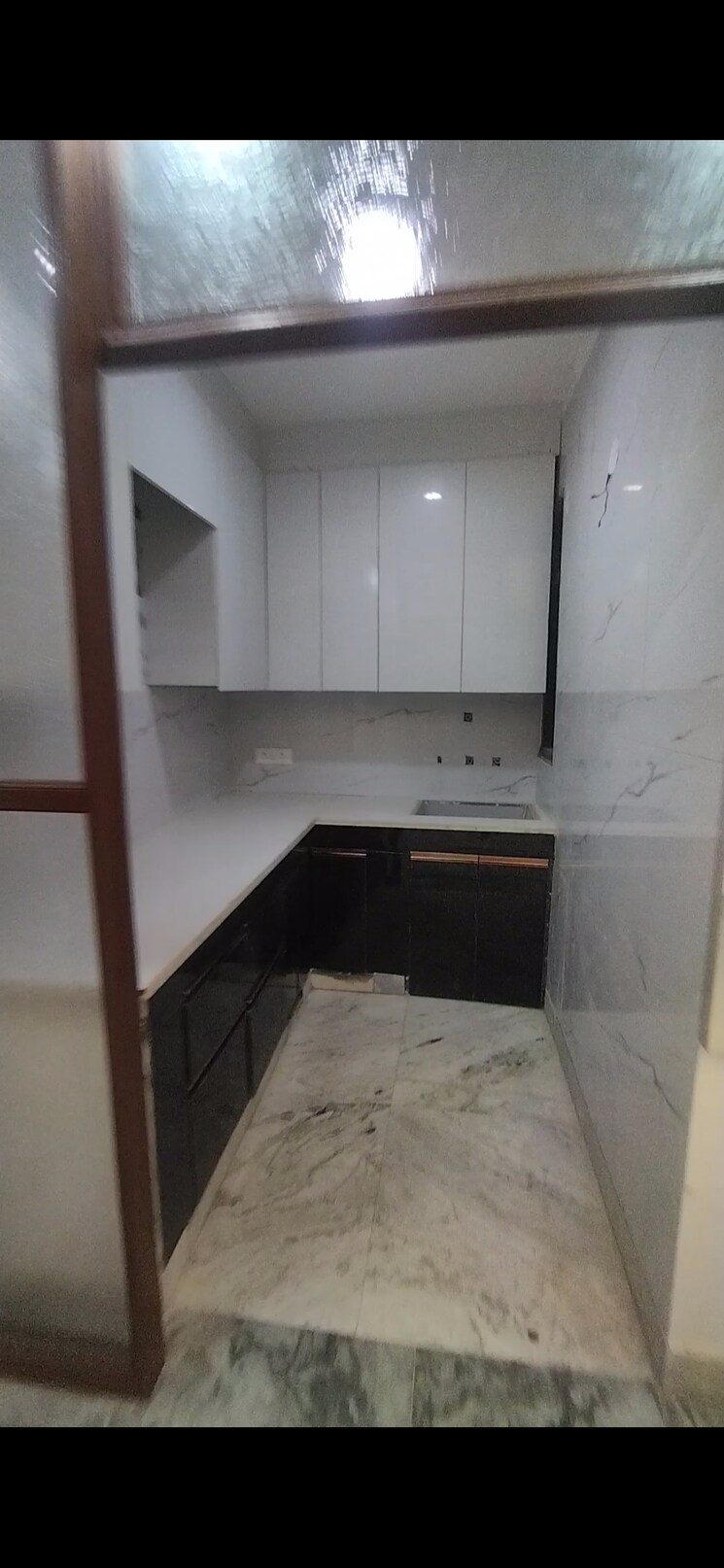 Kitchen, govindpuri 3 Bedroom 1000 Sq.Ft. Builder Floor In Govindpuri Delhi 8773546